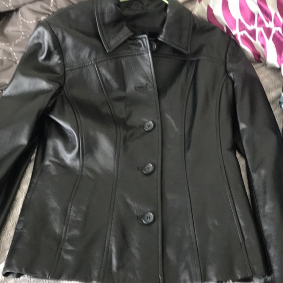 Woman LeatherJacket NEVER WORN-$450 - Picture 6 of 6